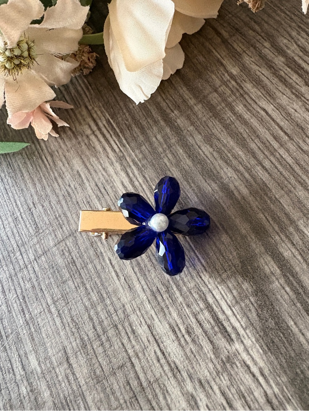 NEW Glass Crystal Flower Hair Clip